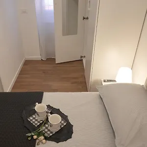 https://g62-confortevole-bilocale-zona-stazione-centrale.italymilanhotels.net