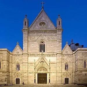 https://casa-leonardo-1.hotels-amalfi.com